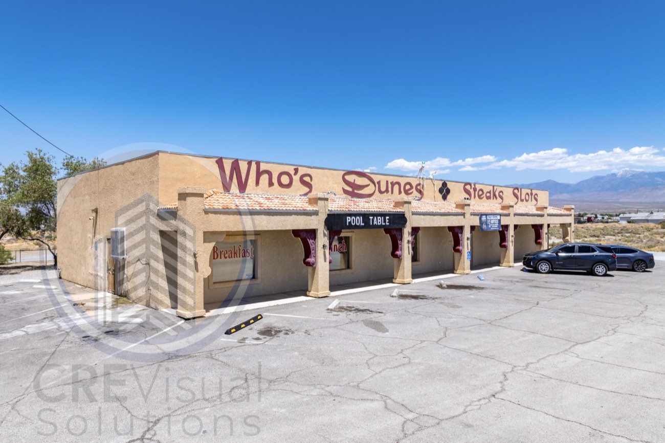 Retail main shot — uniform corner composition, Las Vegas commercial real estate