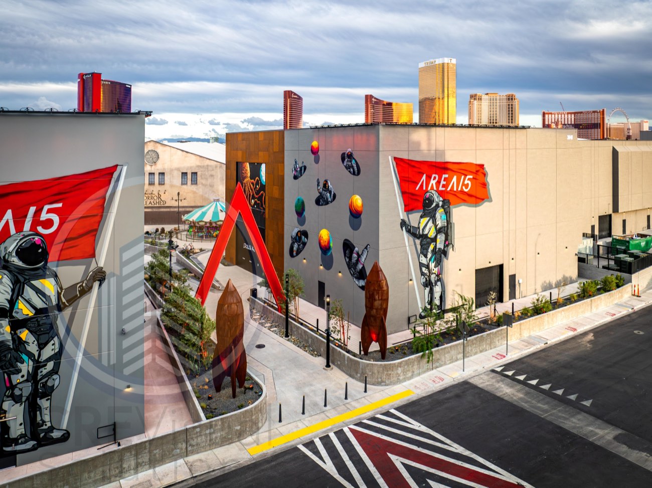 Retail center exterior main shot — Las Vegas commercial real estate photography